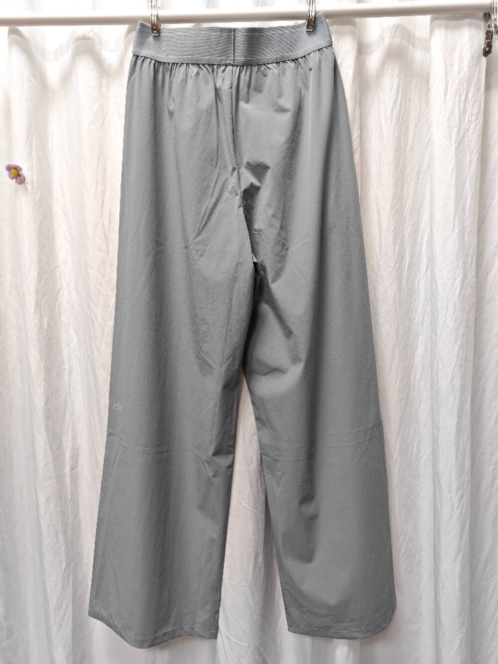 NWT Steel Grey 👖 ALO Yoga Suit Up Trouser | Regular XS-S | Relaxed Fit - Picture 6 of 8